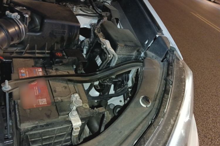 Used Toyota RAV4 2019 2.0L CVT 4x4 New Edition China VI Standard Engine Bay Left