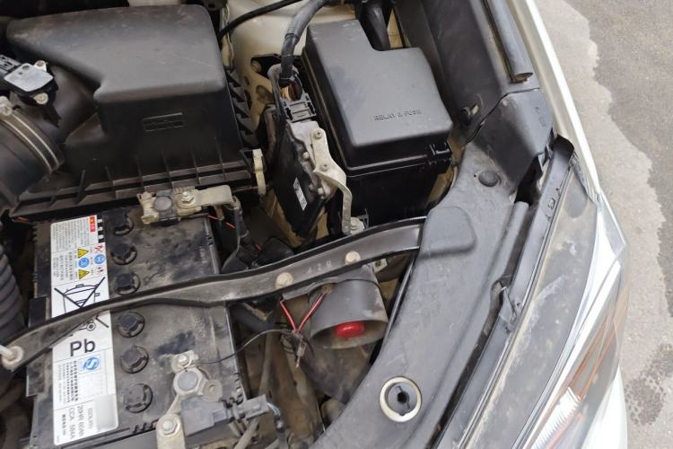 Used Toyota RAV4 2019 2.0L CVT Two-Wheel Drive Pioneer Edition China V Standard Engine Bay Left