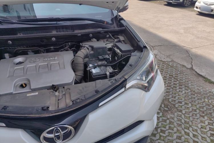 Used Toyota RAV4 2019 2.0L CVT Two-Wheel Drive Pioneer Edition China V Standard Engine Bay Left
