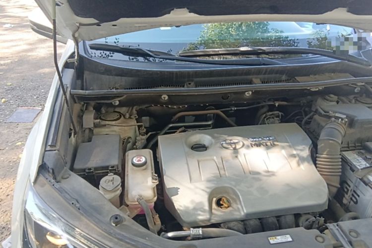 Used Toyota RAV4 2019 2.0L CVT Two-Wheel Drive Pioneer Edition China VI Standard Engine Bay Right