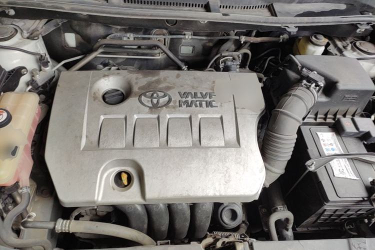 Used Toyota RAV4 2019 2.0L CVT Two-Wheel Drive Fashion X Limited Edition China VI Standard Engine Bay