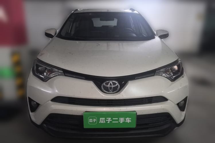 Used Toyota RAV4 2019 2.0L CVT Two-Wheel Drive Pioneer Edition China V Standard Exterior 1