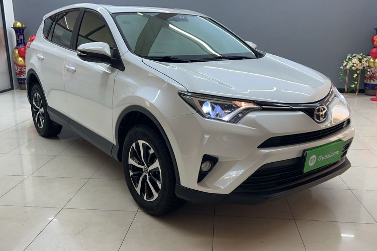 Used Toyota RAV4 2019 2.0L CVT Two-Wheel Drive Pioneer Edition China V Standard Exterior 2