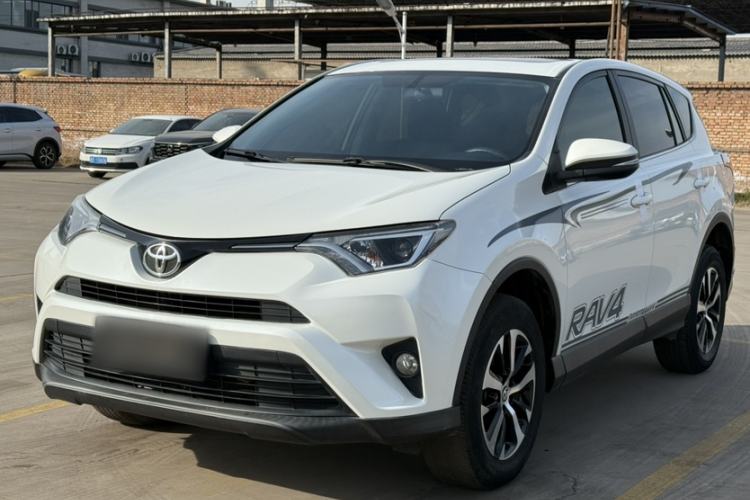 Used Toyota RAV4 2019 2.0L CVT Two-Wheel Drive Pioneer Edition China V Standard Exterior 3