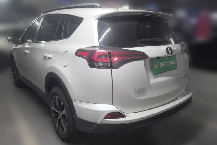 Used Toyota RAV4 2019 2.0L CVT Two-Wheel Drive Pioneer Edition China V Standard Exterior 3