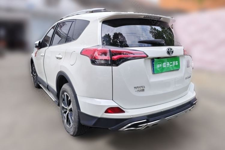 Used Toyota RAV4 2019 2.0L CVT Two-Wheel Drive Pioneer Edition China V Standard Exterior 4