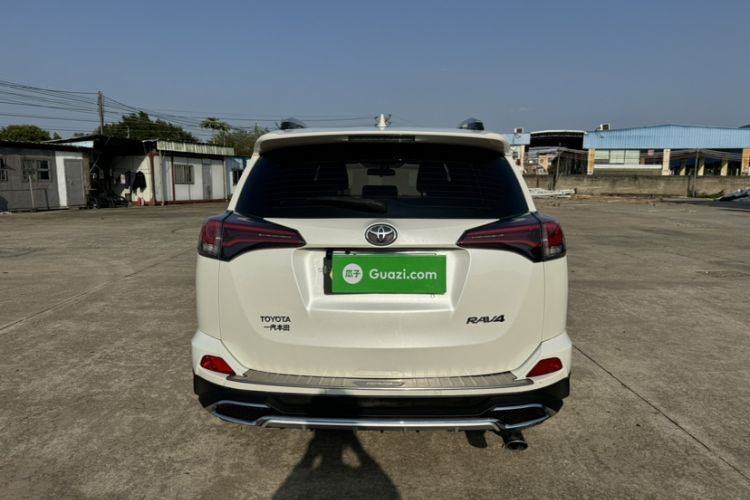 Used Toyota RAV4 2019 2.0L CVT Two-Wheel Drive Pioneer Edition China V Standard Exterior 4