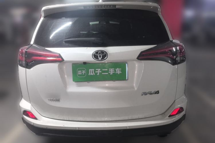 Used Toyota RAV4 2019 2.0L CVT Two-Wheel Drive Pioneer Edition China V Standard Exterior 4