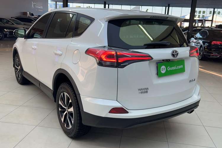 Used Toyota RAV4 2019 2.0L CVT Two-Wheel Drive Pioneer Edition China V Standard Exterior 5