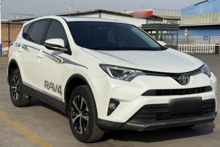 Used Toyota RAV4 2019 2.0L CVT Two-Wheel Drive Pioneer Edition China V Standard Exterior 6