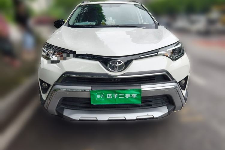 Used Toyota RAV4 2019 2.0L CVT Two-Wheel Drive Fashion X Limited Edition China V Standard Front