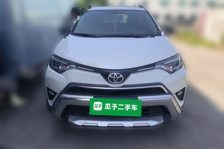 Used Toyota RAV4 2019 2.0L CVT Two-Wheel Drive Fashion X Limited Edition China VI Standard Front
