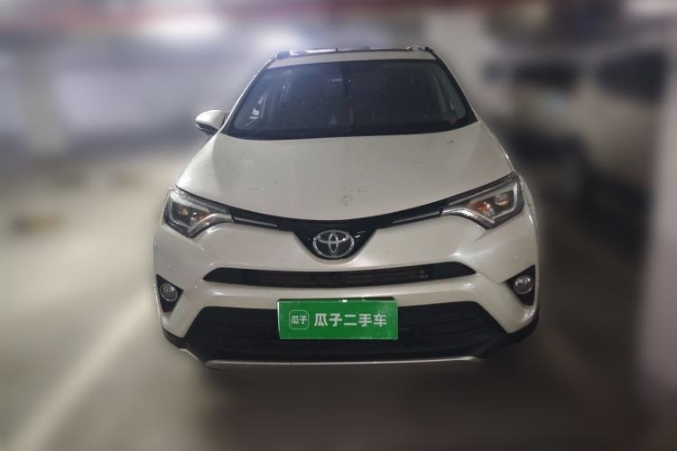 Used Toyota RAV4 2019 2.0L CVT Two-Wheel Drive ZhiShang Version China VI Standard Front