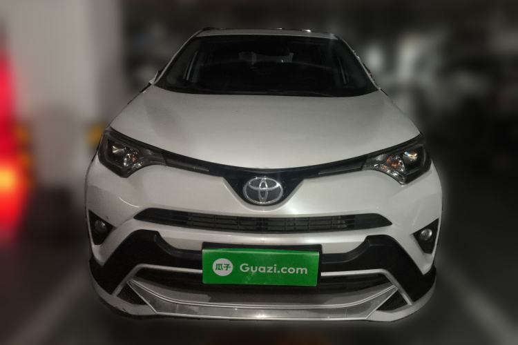Used Toyota RAV4 2019 2.0L CVT Two-Wheel Drive Pioneer Edition China VI Standard Front