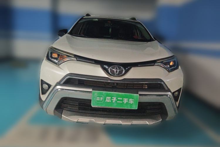 Used Toyota RAV4 2019 2.0L CVT Two-Wheel Drive Fashion X Limited Edition China V Standard Front