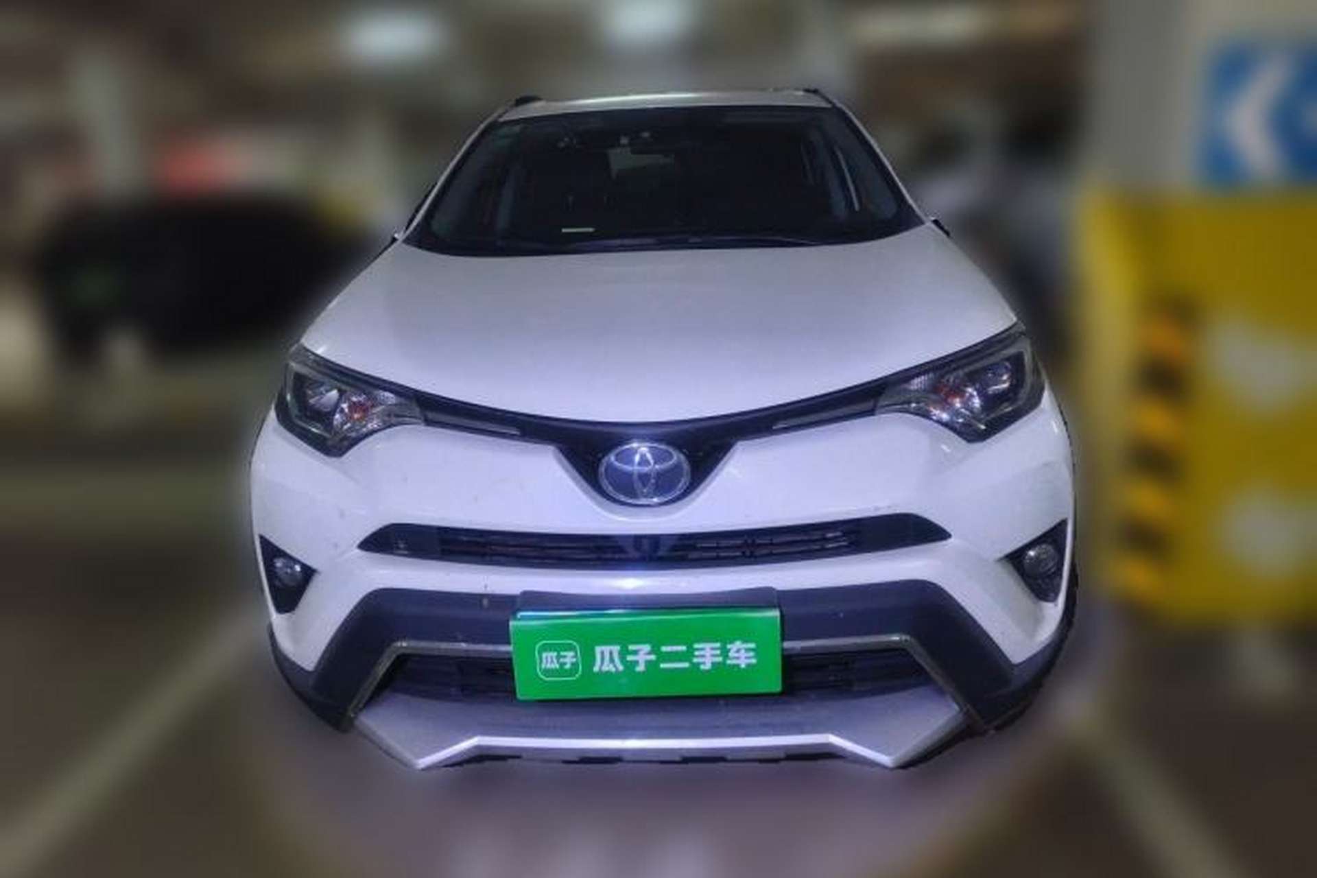 Used Toyota RAV4 2019 2.0L CVT Two-Wheel Drive Luxury Version China VI Standard Front