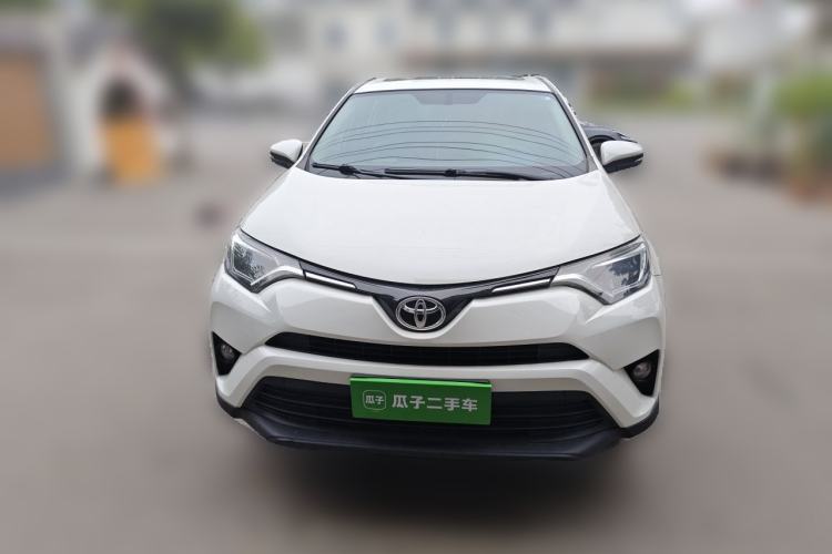 Used Toyota RAV4 2019 2.0L CVT Two-Wheel Drive Pioneer Edition China V Standard Front