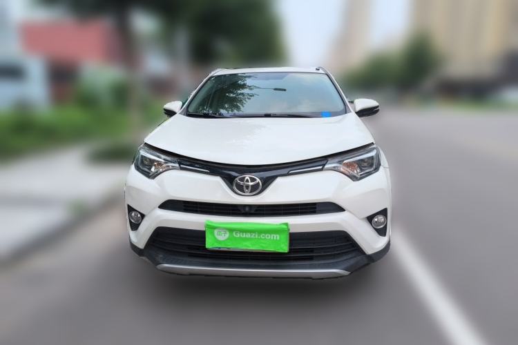 Used Toyota RAV4 2019 2.0L CVT Two-Wheel Drive Comfort Edition China VI Standard Front
