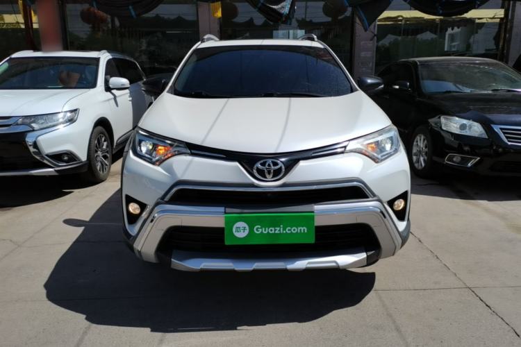 Used Toyota RAV4 2019 2.0L CVT Two-Wheel Drive Fashion X Limited Edition China V Standard Front