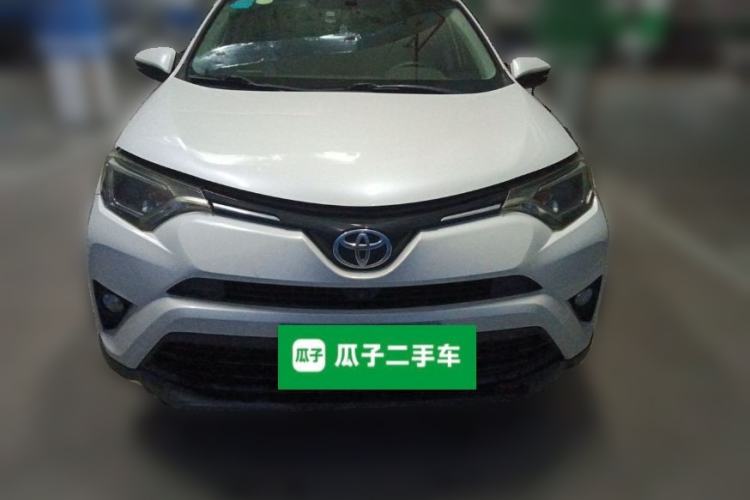 Used Toyota RAV4 2019 2.0L CVT Two-Wheel Drive Luxury Version China VI Standard Front