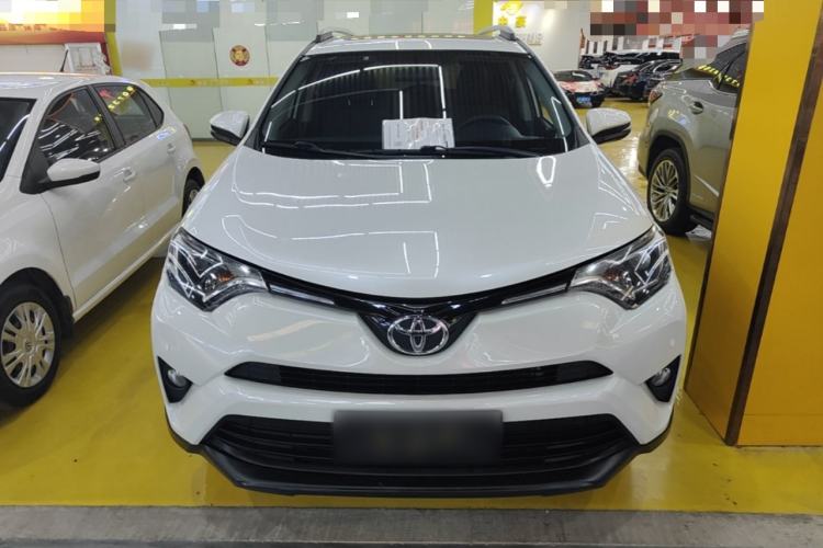 Used Toyota RAV4 2019 2.0L CVT Two-Wheel Drive Pioneer Edition China VI Standard Front