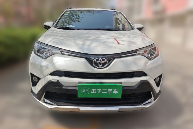 Used Toyota RAV4 2019 2.0L CVT Two-Wheel Drive Pioneer Edition China V Standard Front