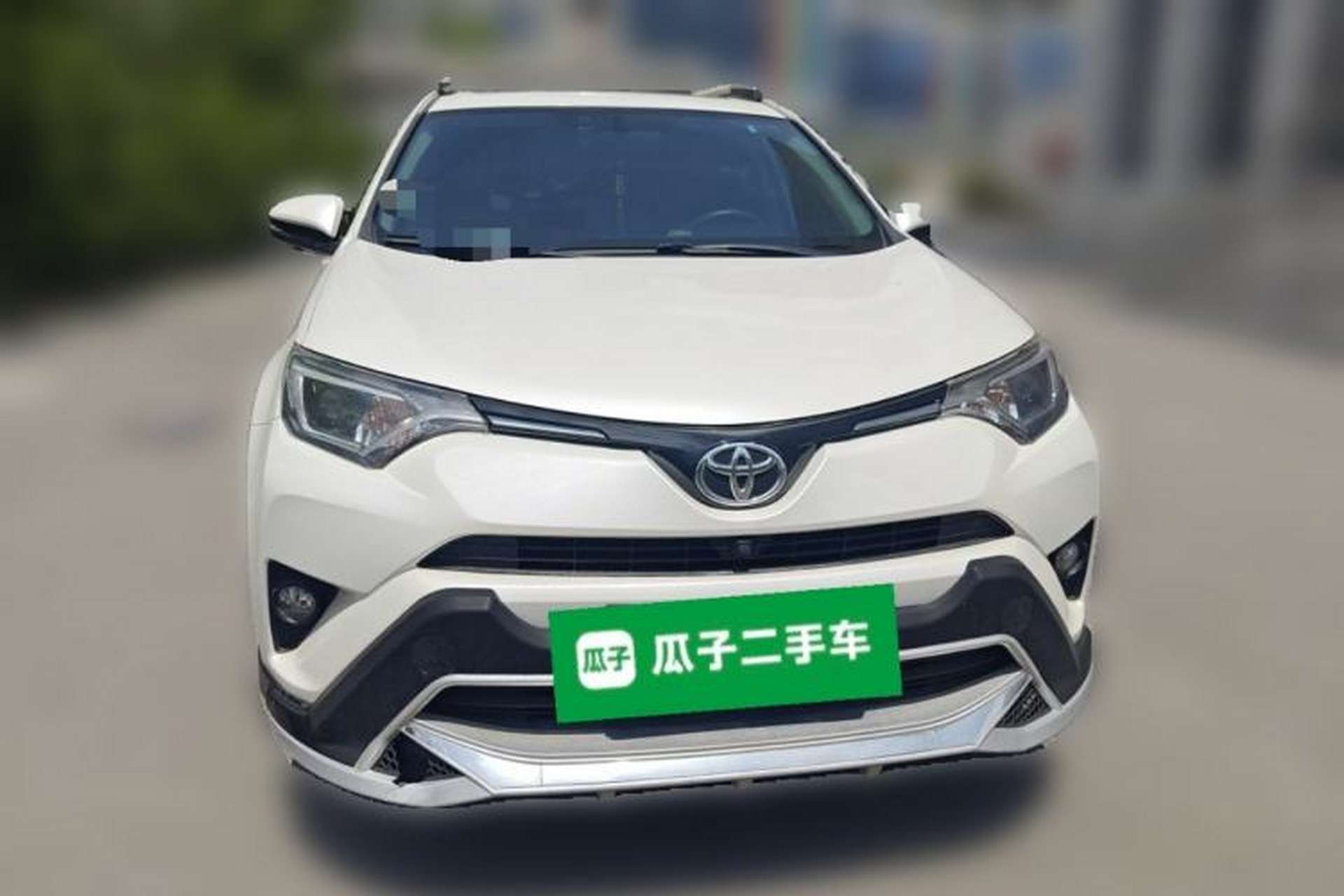 Used Toyota RAV4 2019 2.0L CVT Two-Wheel Drive Luxury Version China VI Standard Front