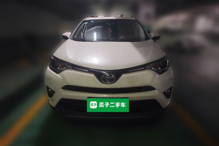 Used Toyota RAV4 2019 2.0L CVT Two-Wheel Drive Pioneer Edition China VI Standard Front