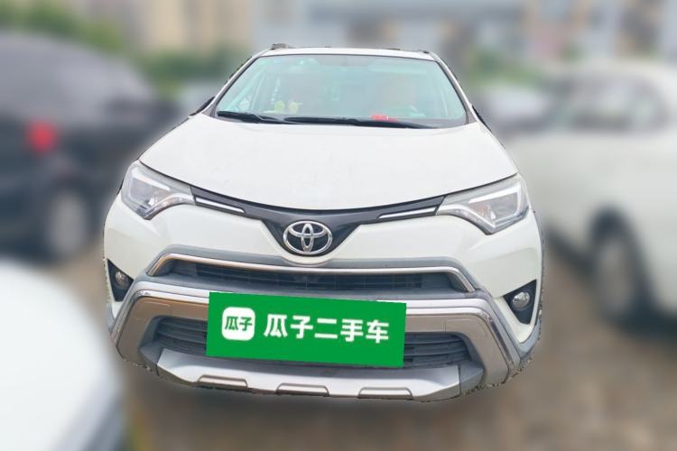 Used Toyota RAV4 2019 2.0L CVT Two-Wheel Drive Fashion X Limited Edition China V Standard Front