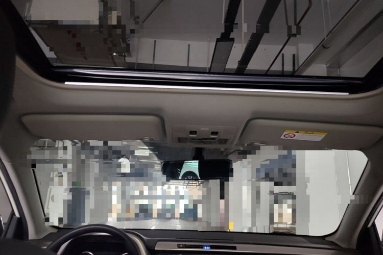 Used Toyota RAV4 2019 2.0L CVT Two-Wheel Drive Fashion X Limited Edition China V Standard Headliner