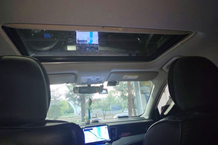 Used Toyota RAV4 2019 2.0L CVT Two-Wheel Drive Pioneer Edition China VI Standard Headliner