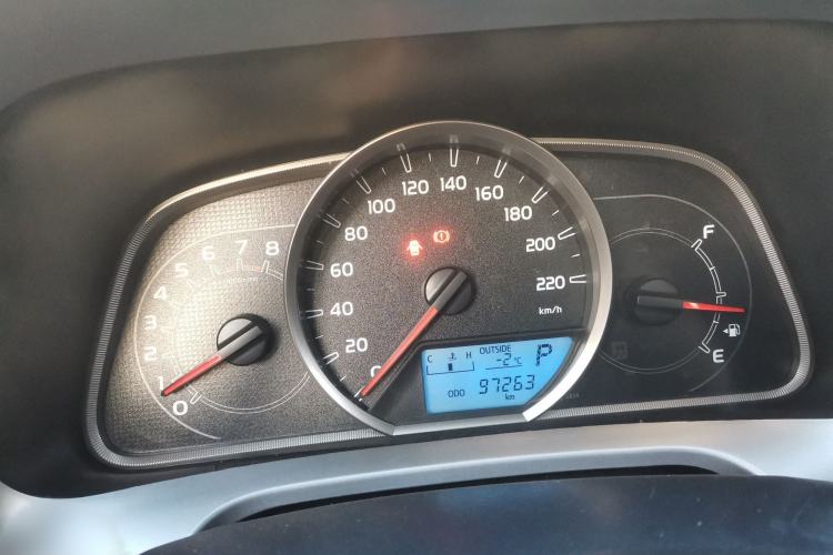 Used Toyota RAV4 2019 2.0L CVT Two-Wheel Drive Pioneer Edition China VI Standard Instrument Cluster