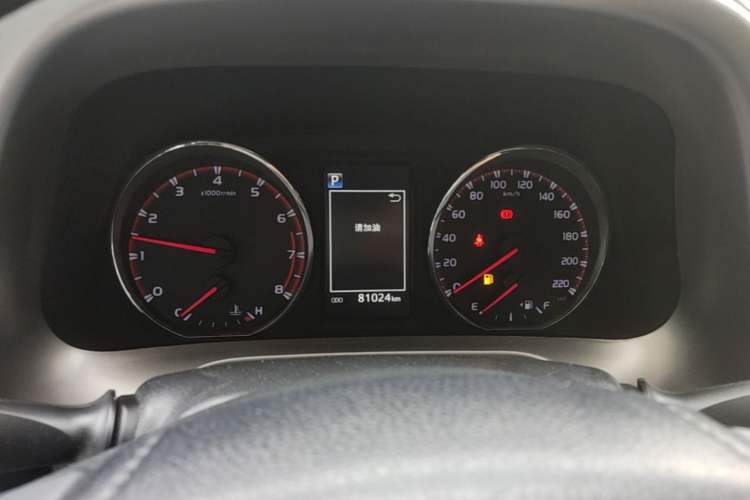 Used Toyota RAV4 2019 2.0L CVT Two-Wheel Drive ZhiShang Version China VI Standard Instrument Cluster