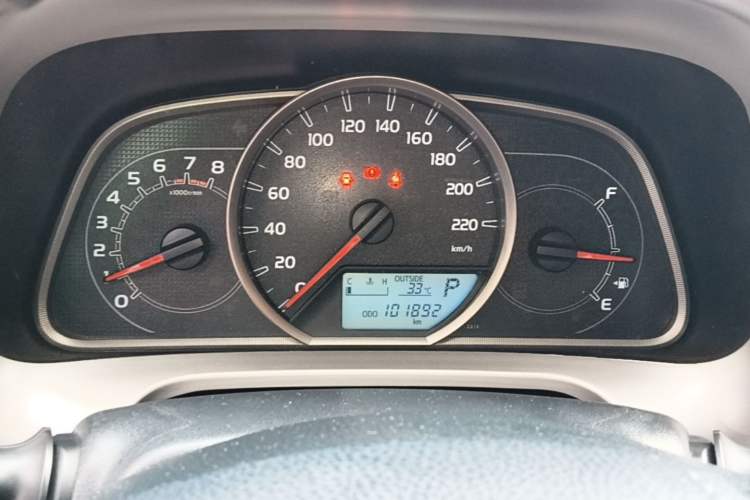 Used Toyota RAV4 2019 2.0L CVT Two-Wheel Drive Pioneer Edition China VI Standard Instrument Cluster