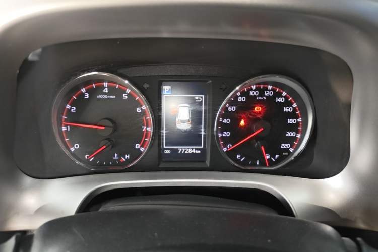 Used Toyota RAV4 2019 2.0L CVT Two-Wheel Drive Fashion X Limited Edition China VI Standard Instrument Cluster