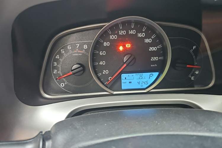 Used Toyota RAV4 2019 2.0L CVT Two-Wheel Drive Pioneer Edition China V Standard Instrument Cluster
