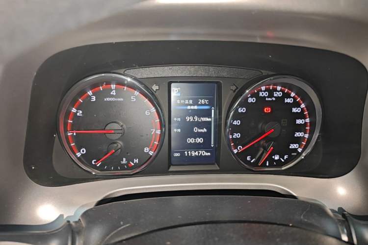 Used Toyota RAV4 2019 2.0L CVT Two-Wheel Drive Fashion X Limited Edition China VI Standard Instrument Cluster