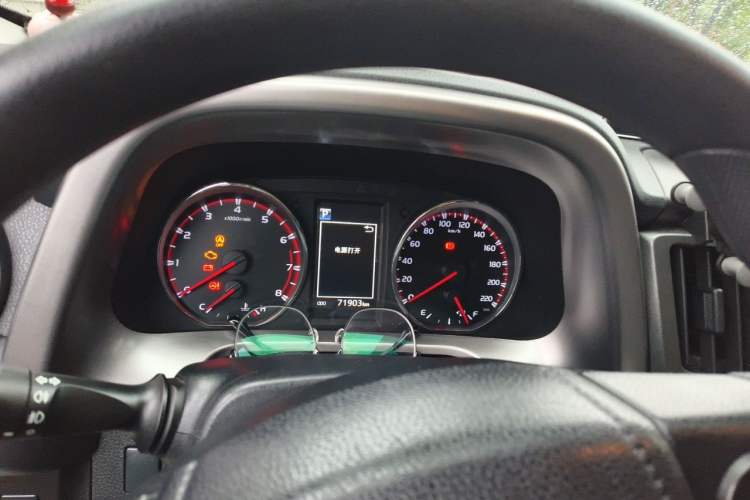Used Toyota RAV4 2019 2.0L CVT Two-Wheel Drive Fashion X Limited Edition China V Standard Instrument Cluster