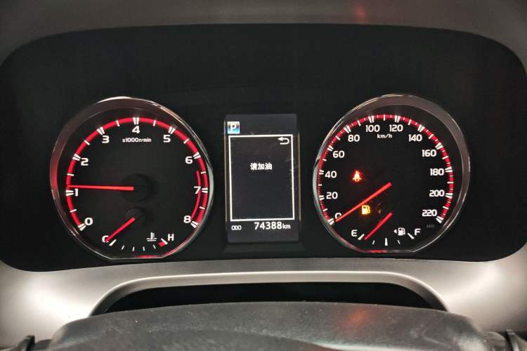 Used Toyota RAV4 2019 2.0L CVT Two-Wheel Drive Fashion X Limited Edition China VI Standard Instrument Cluster