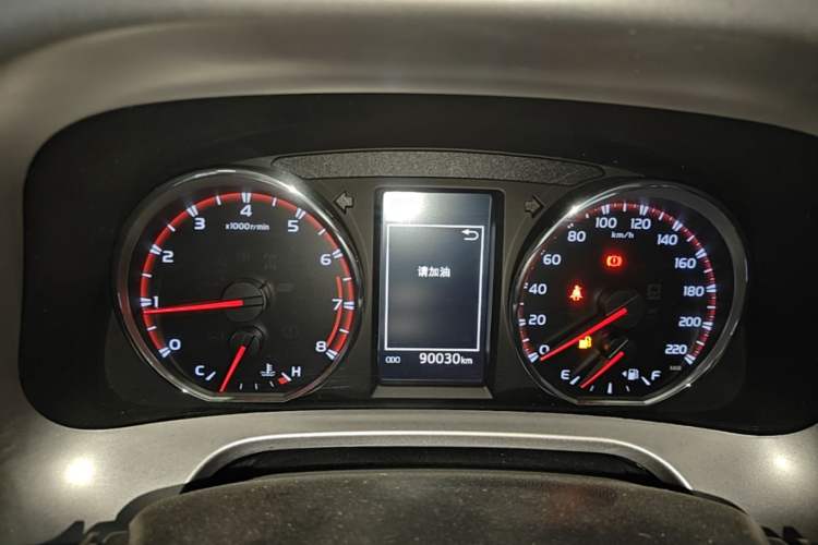 Used Toyota RAV4 2019 2.0L CVT Two-Wheel Drive Fashion X Limited Edition China V Standard Instrument Cluster