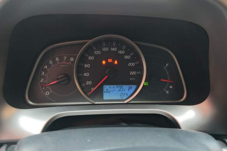 Used Toyota RAV4 2019 2.0L CVT Two-Wheel Drive Luxury Version China VI Standard Instrument Cluster