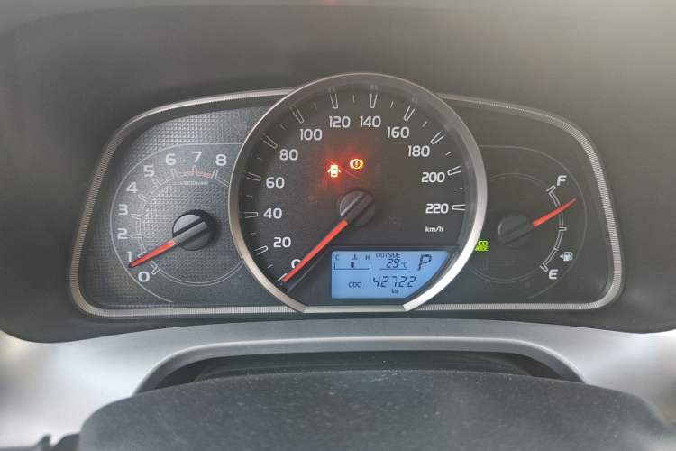 Used Toyota RAV4 2019 2.0L CVT Two-Wheel Drive Pioneer Edition China V Standard Instrument Cluster