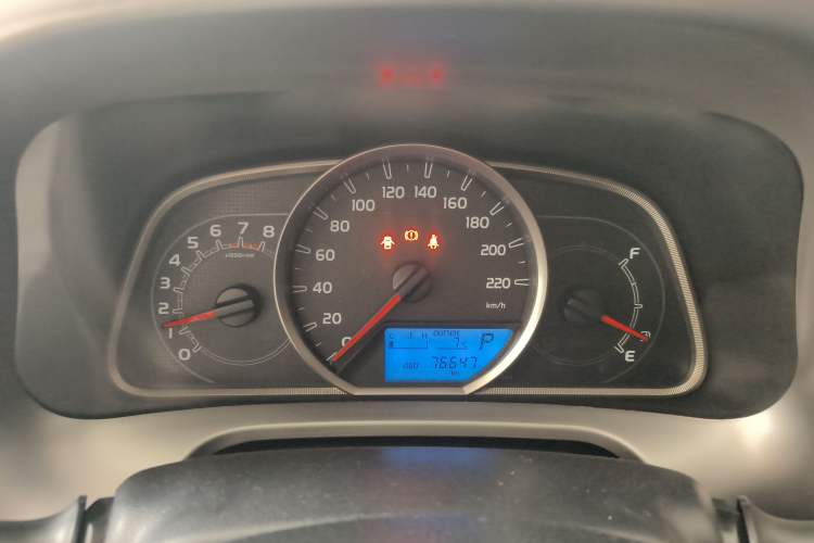 Used Toyota RAV4 2019 2.0L CVT Two-Wheel Drive Luxury Version China VI Standard Instrument Cluster