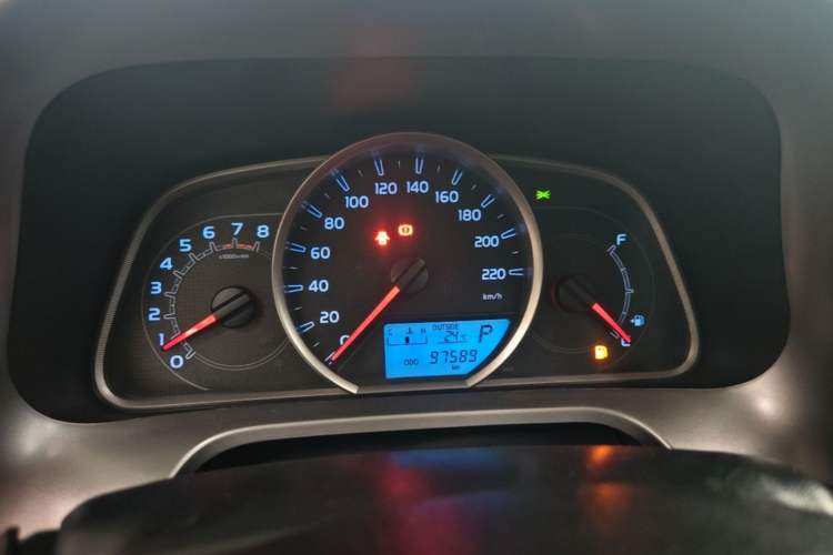 Used Toyota RAV4 2019 2.0L CVT Two-Wheel Drive Luxury Version China VI Standard Instrument Cluster