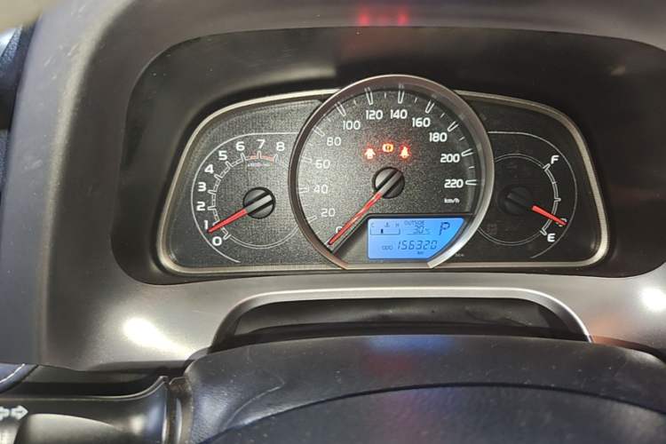 Used Toyota RAV4 2019 2.0L CVT Two-Wheel Drive Pioneer Edition China V Standard Instrument Cluster