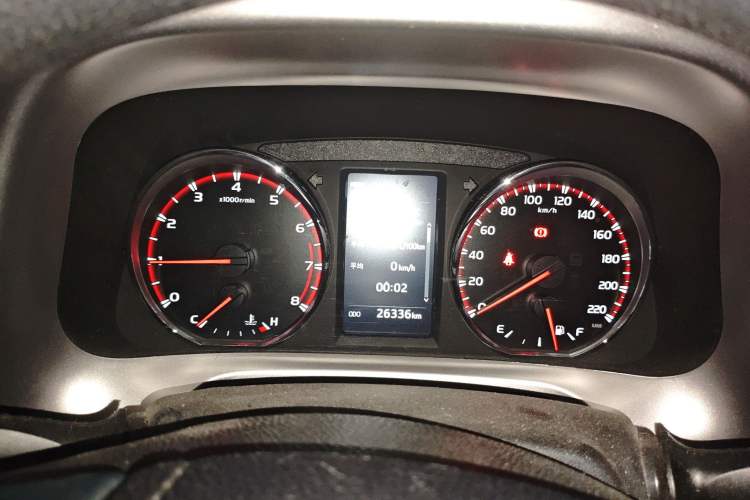 Used Toyota RAV4 2019 2.0L CVT Two-Wheel Drive Fashion X Limited Edition China V Standard Instrument Cluster