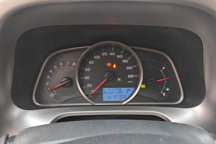 Used Toyota RAV4 2019 2.0L CVT Two-Wheel Drive Pioneer Edition China V Standard Instrument Cluster