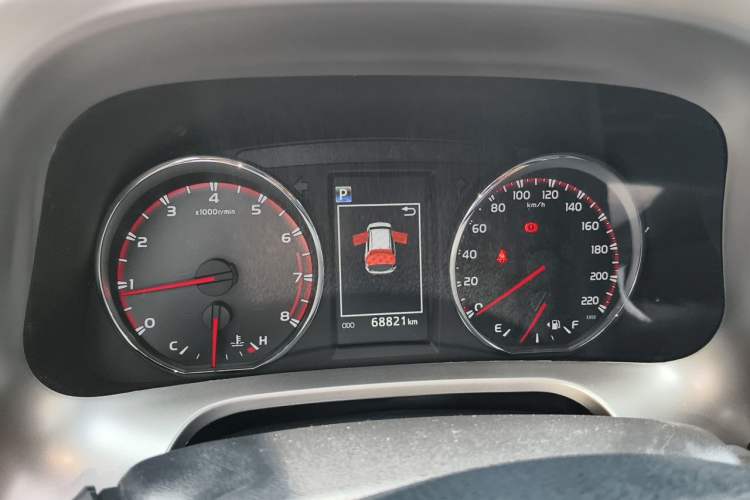 Used Toyota RAV4 2019 2.0L CVT Two-Wheel Drive ZhiShang Version China VI Standard Instrument Cluster