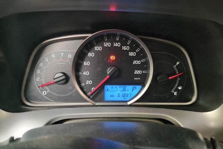 Used Toyota RAV4 2019 2.0L CVT Two-Wheel Drive Luxury Version China VI Standard Instrument Cluster