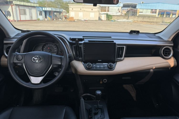 Used Toyota RAV4 2019 2.0L CVT Two-Wheel Drive Pioneer Edition China V Standard Interior 1